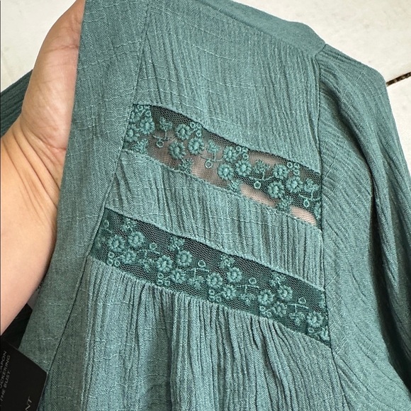 Lane Bryant Plus Size Woman’s 18/20 Green Gauzy Top NWT Fall Festival Casual - Picture 5 of 9